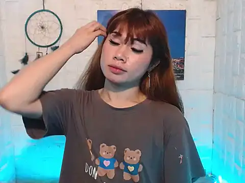 Snapshot of urasian_shirley21 chatting on February 2026 01:24:01 AM urasian shirley21 online show from February 2026 01:24:01 AM