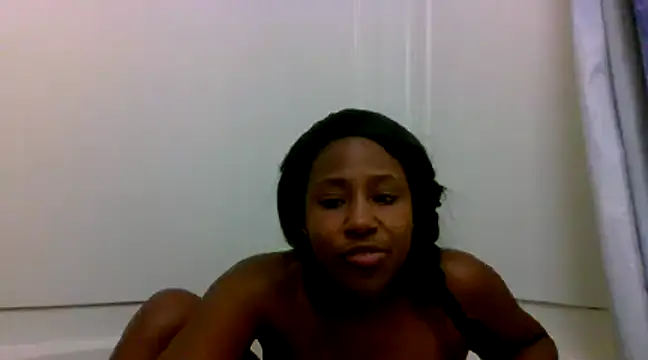 Snapshot of Xochillovemoney2 chatting on December 2024 07:25:02 PM Xochillovemoney2 online show from December 2024 07:25:02 PM