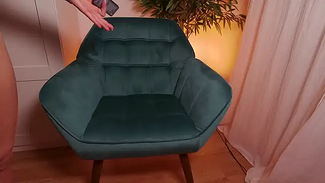 StracciaStella- online show from February 2026 05:41:01 PM