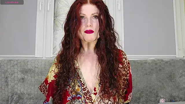 Snapshot of Hetera chatting on April 2026 08:25:02 PM Hetera online show from April 2026 08:25:02 PM