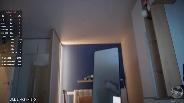 LAUREL HAZEL online show from February 2025 01:45:01 AM