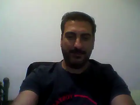 Snapshot of Italian_dark_desire chatting on November 2025 05:59:01 PM Italian dark desire online show from November 2025 05:59:01 PM