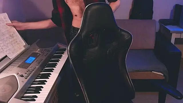 Sweetparker online show from July 2026 04:25:01 PM