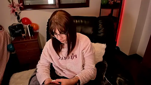 Fallengangel online show from February 2026 11:57:02 PM