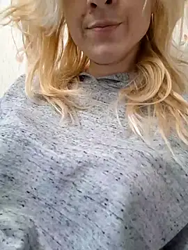 YogisticJuli666 online show from March 2025 06:53:02 AM