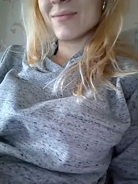 YogisticJuli666 online show from March 2025 04:51:01 AM