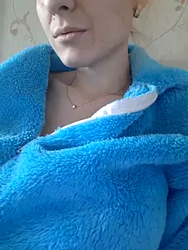 YogisticJuli666 online show from March 2025 11:17:02 AM