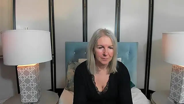 EricaTop online show from February 2026 06:58:01 PM