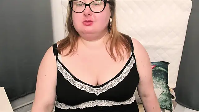 Snapshot of dirtyBonnie chatting on January 2025 10:53:02 AM dirtyBonnie online show from January 2025 10:53:02 AM