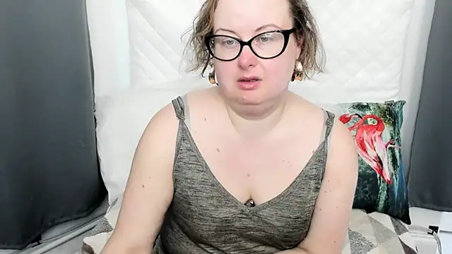 dirtyBonnie online show from May 2026 10:11:01 AM