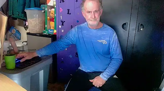 Snapshot of Sweet_Sexy1963 chatting on December 2024 05:15:01 PM Sweet Sexy1963 online show from December 2024 05:15:01 PM