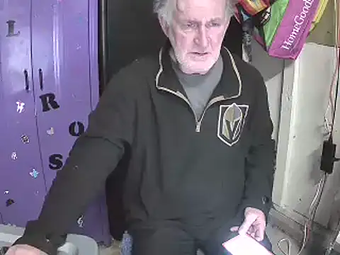 Snapshot of Sweet_Sexy1963 chatting on January 2025 10:45:02 PM Sweet Sexy1963 online show from January 2025 10:45:02 PM