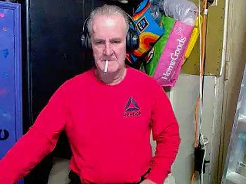 Snapshot of Sweet_Sexy1963 chatting on February 2025 11:14:02 PM Sweet Sexy1963 online show from February 2025 11:14:02 PM