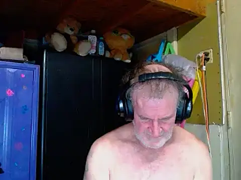 Snapshot of Sweet_Sexy1963 chatting on February 2025 11:00:02 PM Sweet Sexy1963 online show from February 2025 11:00:02 PM