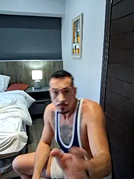 Snapshot of Dv8rBoy666 chatting on January 2025 05:37:02 AM Dv8rBoy666 online show from January 2025 05:37:02 AM