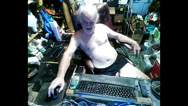 russtee online show from January 2026 07:39:02 PM