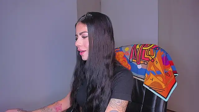 Lisegg  online show from November 2025 10:04:02 AM