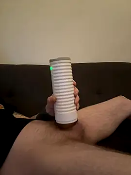 LionBoy1976 online show from November 2025 05:45:02 AM