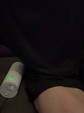 Snapshot of LionBoy1976 chatting on April 2026 05:41:01 AM LionBoy1976 online show from April 2026 05:41:01 AM