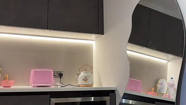 ArabicBarbie online show from September 2025 10:09:01 PM