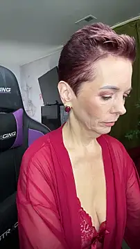 Snapshot of RubyLynne chatting on April 2026 08:46:02 PM RubyLynne online show from April 2026 08:46:02 PM