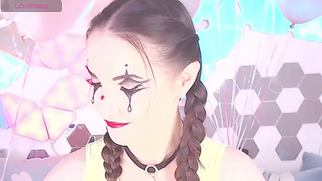 LexiKiss online show from January 2025 08:00:01 AM