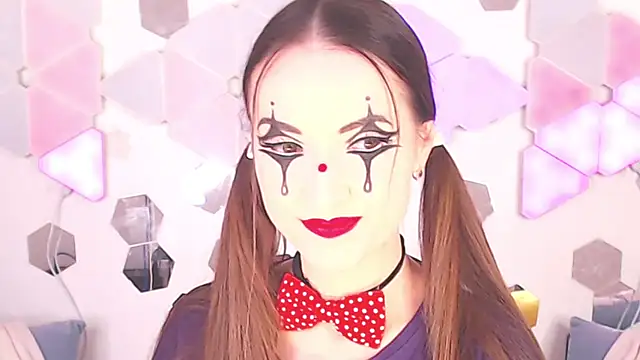 LexiKiss online show from September 2025 06:38:01 AM