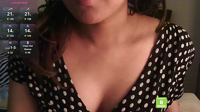 Snapshot of bxdgirlhr chatting on April 2026 08:39:02 PM bxdgirlhr online show from April 2026 08:39:02 PM