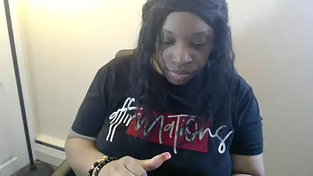 Sexymona1218 online show from January 2026 07:11:01 PM