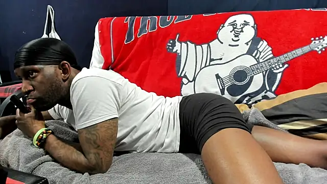 iBreakHeartz online show from December 2024 10:22:02 AM