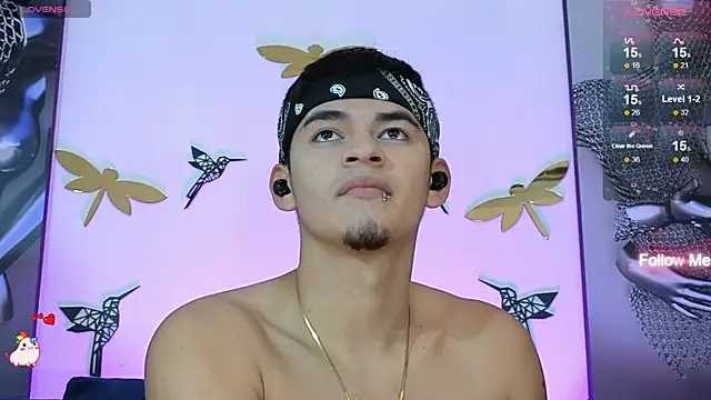 VikoHands online show from December 2024 11:50:02 PM