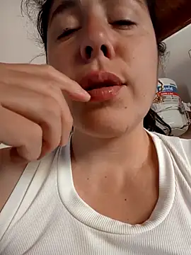 Snapshot of StefyStar_Sexy chatting on November 2025 01:06:02 PM StefyStar Sexy online show from November 2025 01:06:02 PM