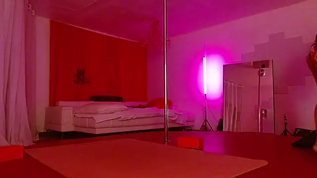 Sweet-Ginger online show from September 2025 03:18:02 AM