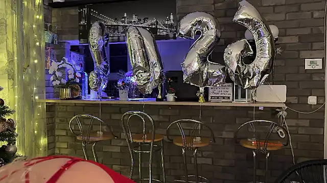 Monageil online show from January 2026 05:29:02 PM