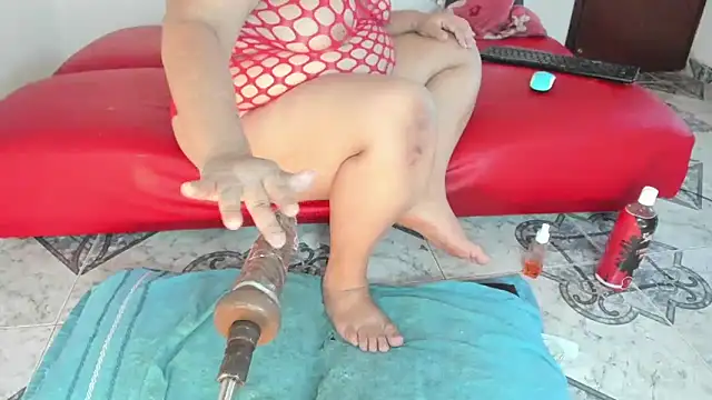 Snapshot of Dakotalove20 chatting on October 2025 05:24:01 AM Dakotalove20 online show from October 2025 05:24:01 AM