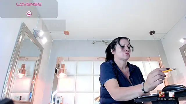 Snapshot of LADY_HELLEN chatting on June 2026 07:02:02 PM LADY HELLEN online show from June 2026 07:02:02 PM