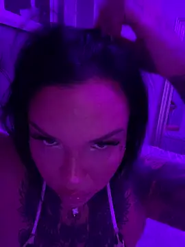 Snapshot of _MelinaCurves_ chatting on March 2026 09:52:01 PM MelinaCurves online show from March 2026 09:52:01 PM