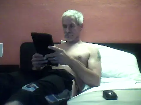 Snapshot of Biknight chatting on December 2024 12:07:01 AM Biknight online show from December 2024 12:07:01 AM