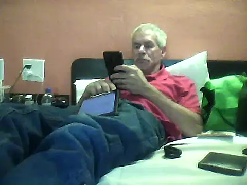 Snapshot of Biknight chatting on December 2024 06:27:01 PM Biknight online show from December 2024 06:27:01 PM