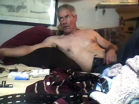 Snapshot of Biknight chatting on February 2025 08:42:02 PM Biknight online show from February 2025 08:42:02 PM