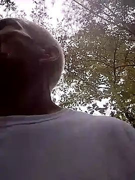 Snapshot of Biknight chatting on September 2025 05:38:02 PM Biknight online show from September 2025 05:38:02 PM