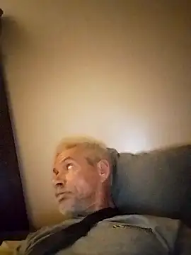 Snapshot of Biknight chatting on September 2025 09:58:01 AM Biknight online show from September 2025 09:58:01 AM