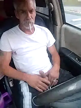 Snapshot of Biknight chatting on October 2025 11:18:01 AM Biknight online show from October 2025 11:18:01 AM