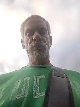 Snapshot of Biknight chatting on October 2025 09:34:01 PM Biknight online show from October 2025 09:34:01 PM