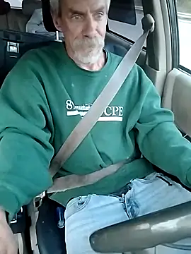 Snapshot of Biknight chatting on October 2025 10:37:01 PM Biknight online show from October 2025 10:37:01 PM