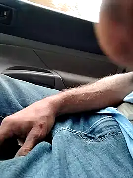 Biknight online show from November 2025 10:12:01 PM