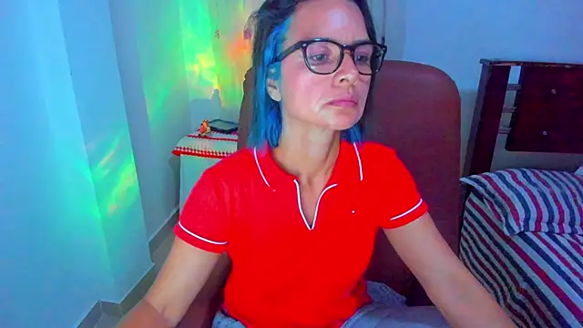 Snapshot of BrianaGarner chatting on October 2025 08:11:01 AM BrianaGarner online show from October 2025 08:11:01 AM