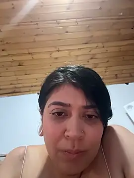 Snapshot of emilyjohanson chatting on April 2026 05:58:01 PM emilyjohanson online show from April 2026 05:58:01 PM
