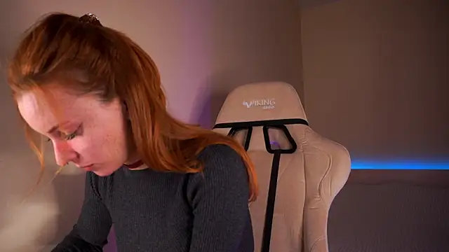 Liuba Fox online show from January 2025 08:06:02 PM