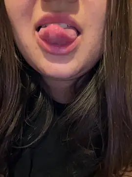 Snapshot of Jane_BBW chatting on February 2025 12:14:01 AM Jane BBW online show from February 2025 12:14:01 AM